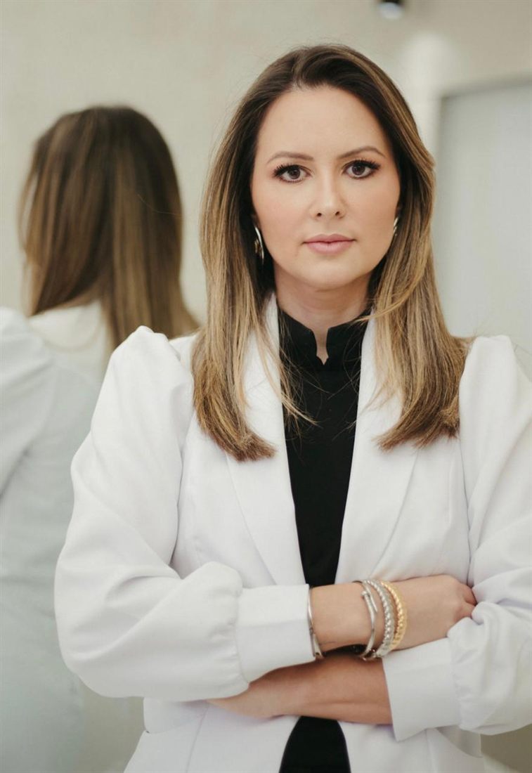 Dra. Bianca Azevedo